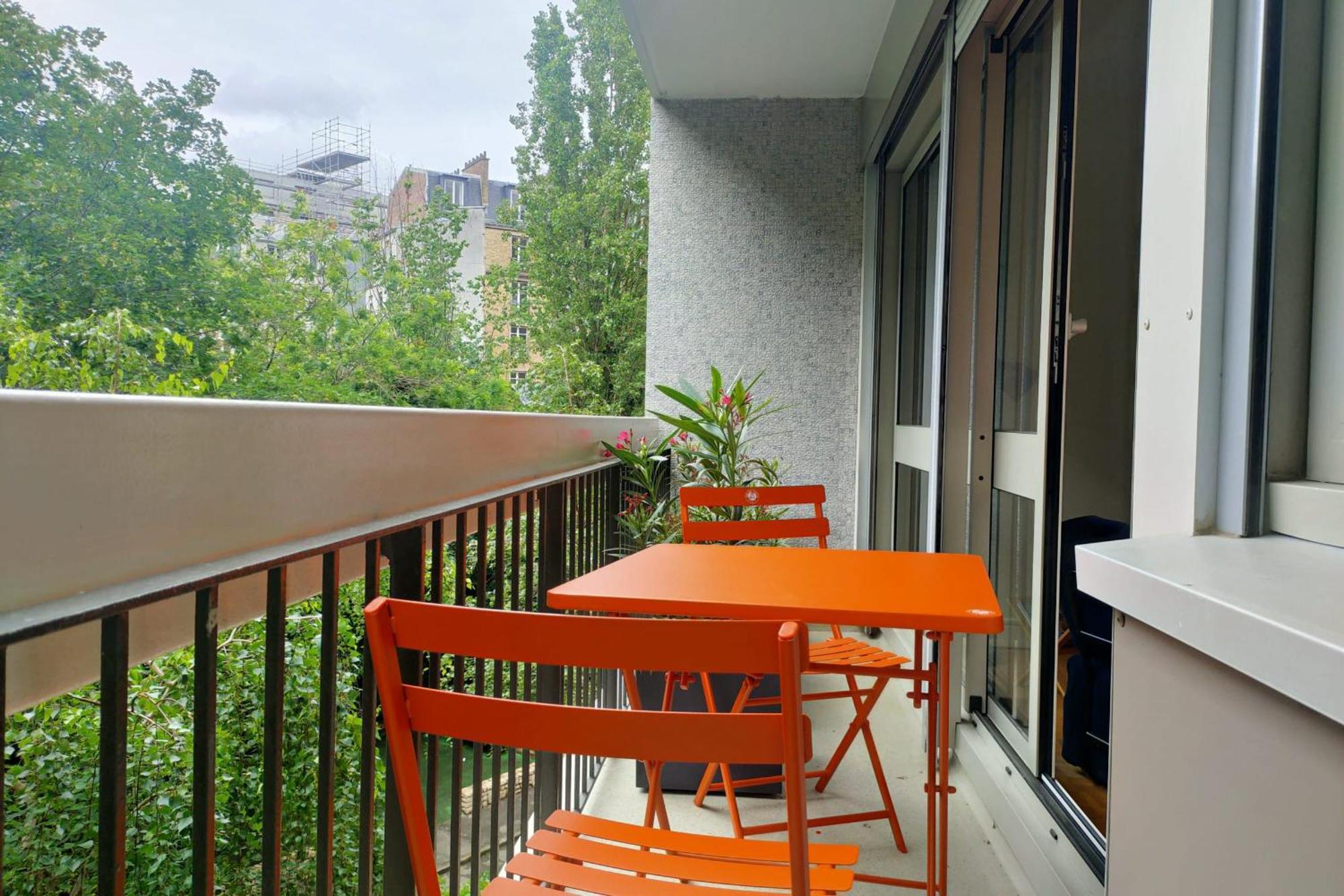 Cosy Overlooking A Area * Paris
