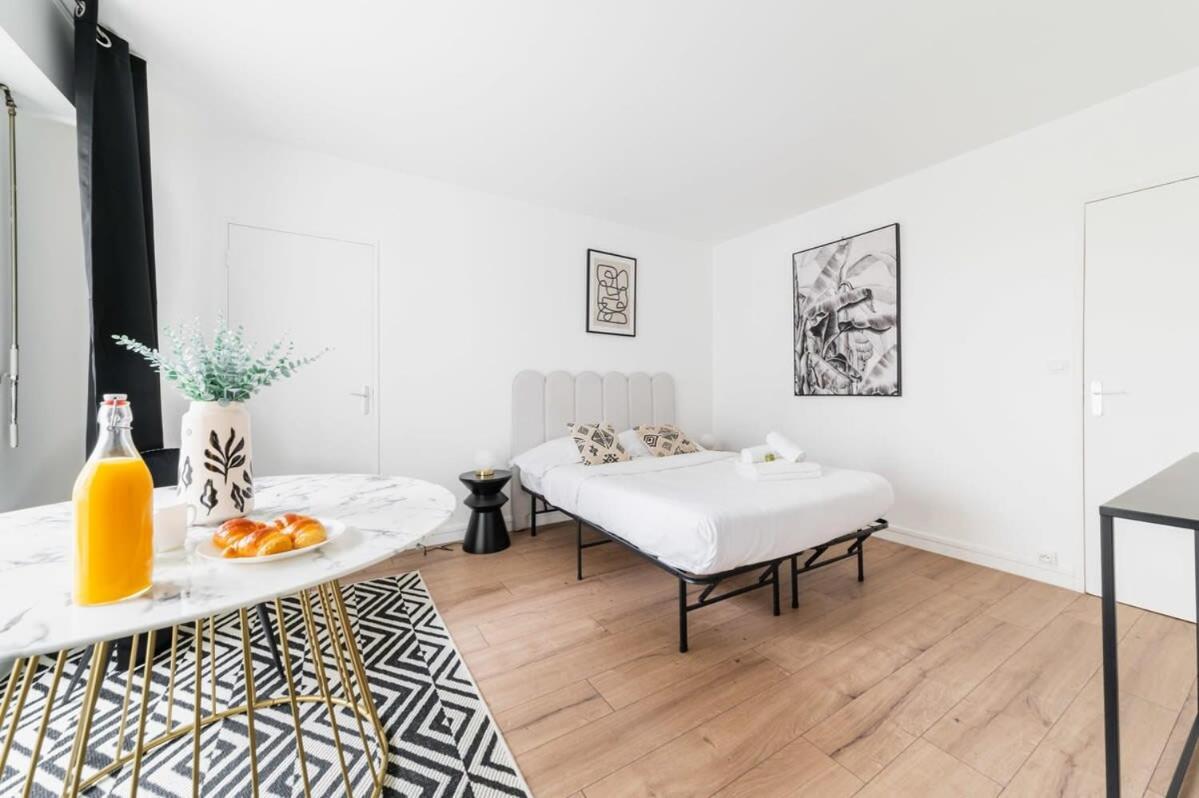 Studio Chaleureux Avec Terrasse - 18 - 2p Appartamento Parigi