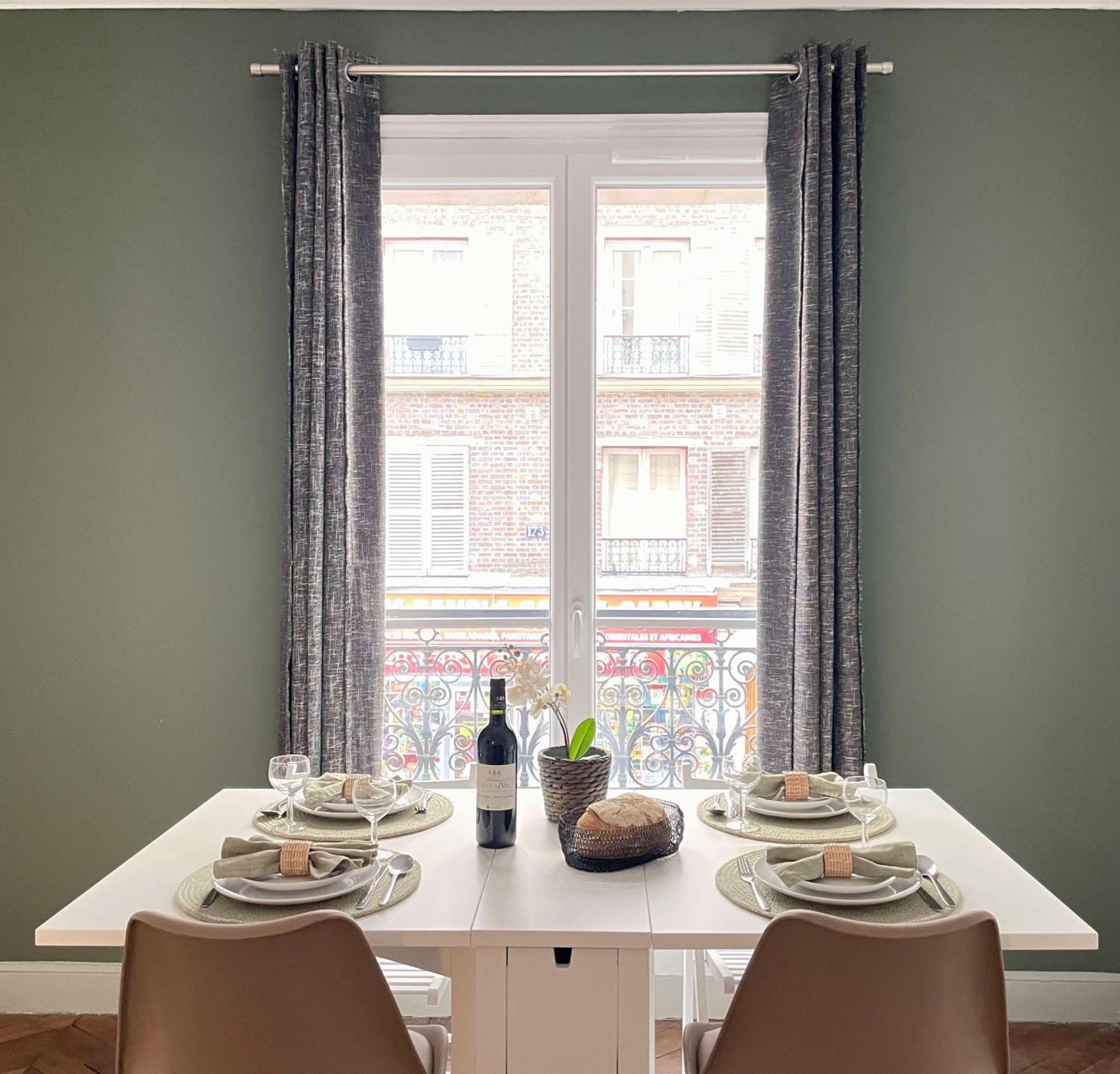 Chic And Spacious Flat In Montmartre Paris