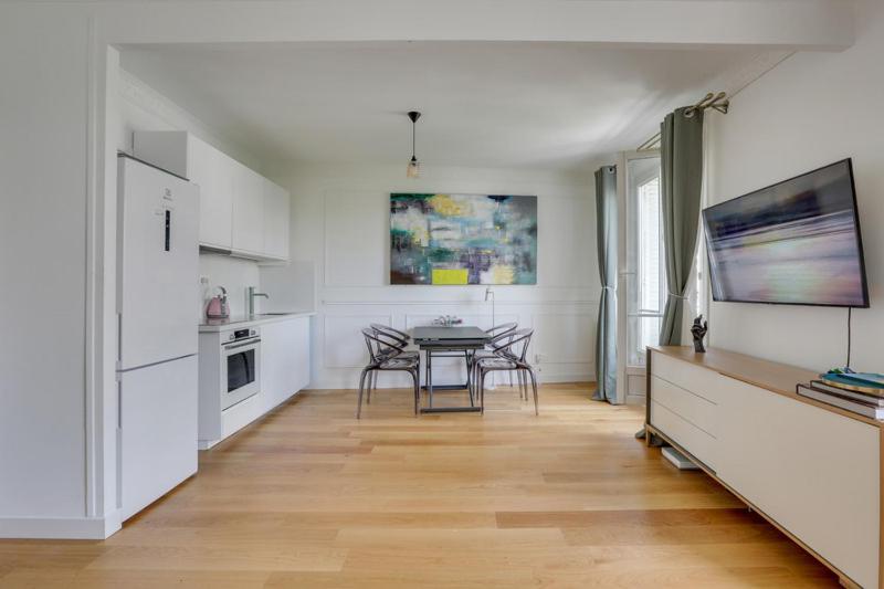 705 Lecourbette - Superbe Paris