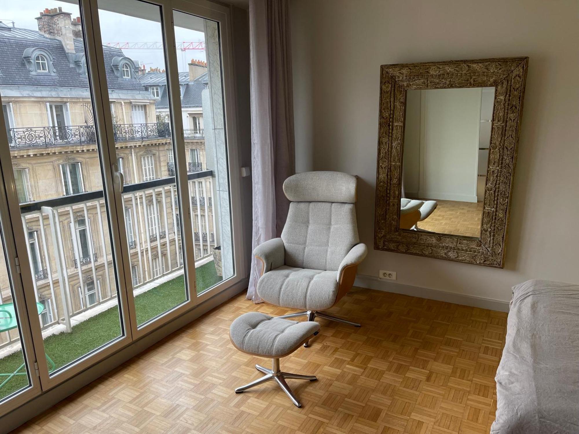 Triangle D Or Champs Elysees Apartment Paris