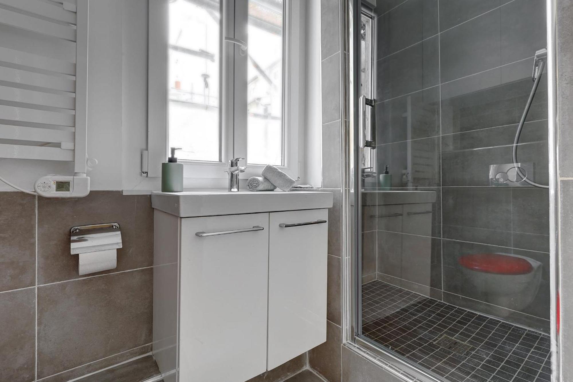 Apartment Le Marais & Montorgueil - 2br - Cityapartmentstay *