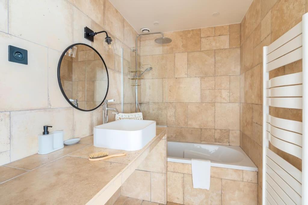 Appartamento Bright And Spacious Flat -montmartre Parigi
