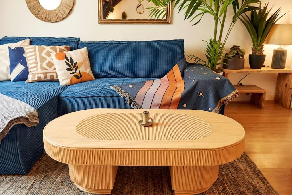 Bourgon Flat Apartment Paris