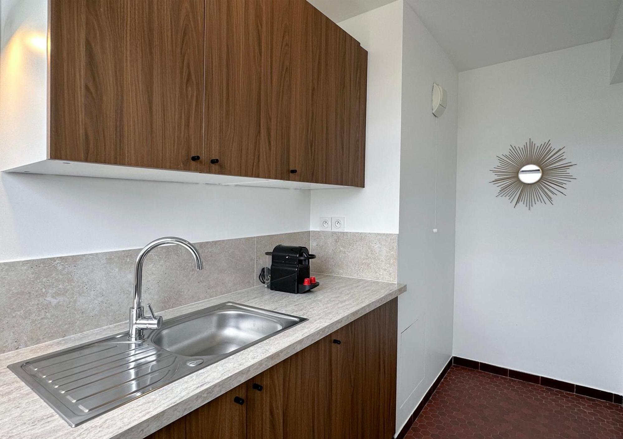 Brand-new With Eiffel Tower View Apartment Paris