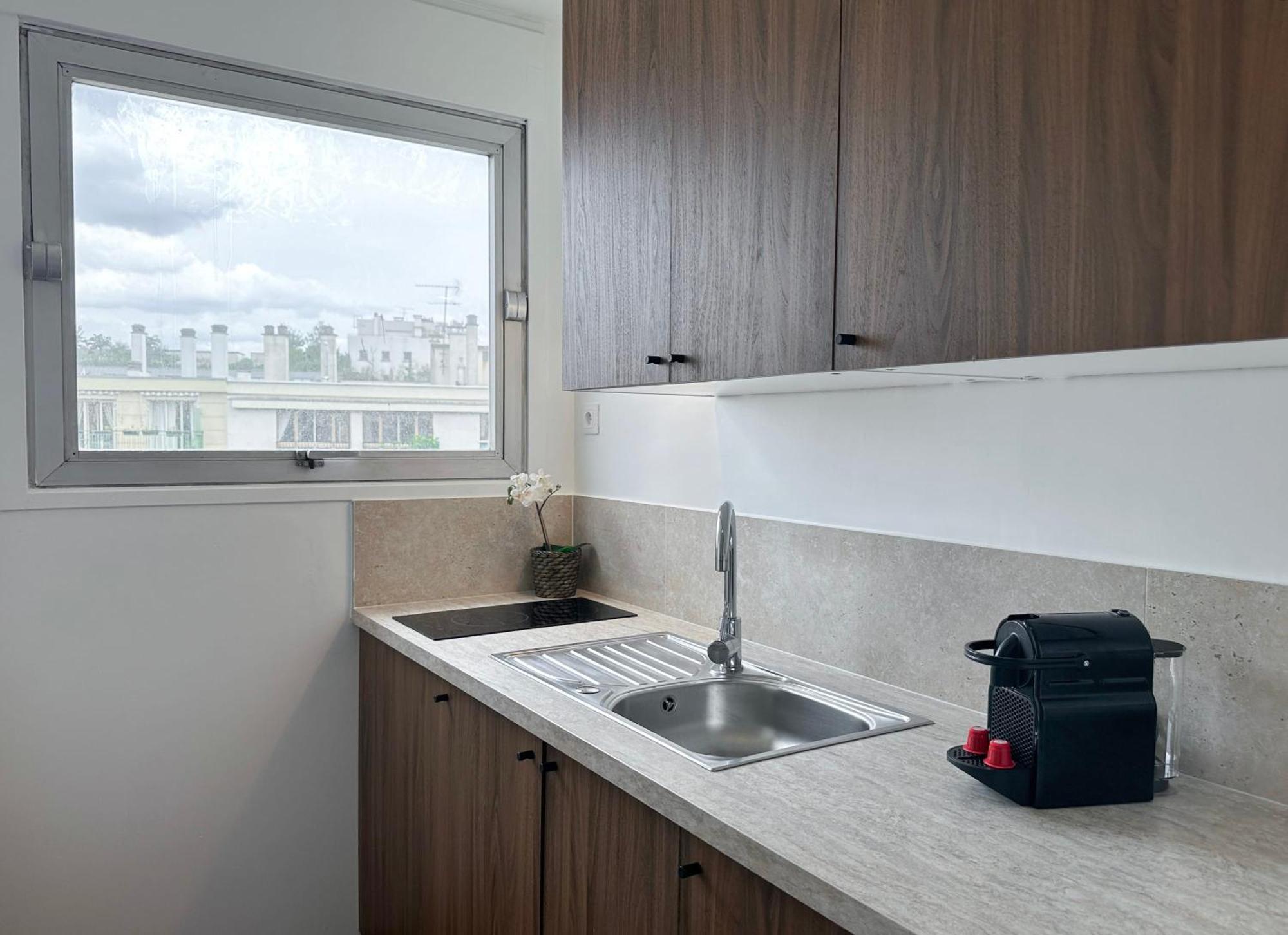 Apartment Brand-new With Eiffel Tower View
