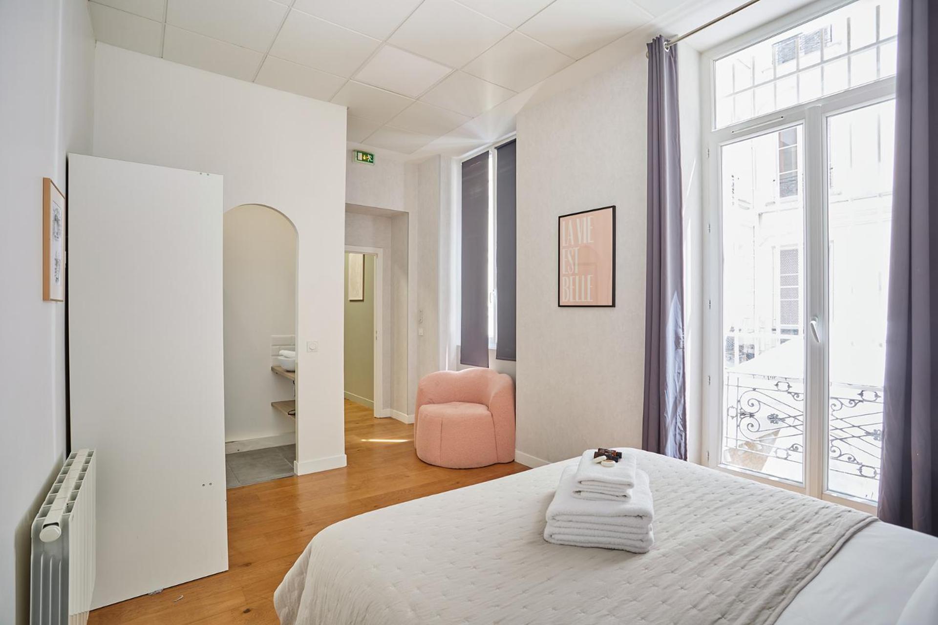 Apartment Sublim 3 Bedrooms Center Of By Prestige *