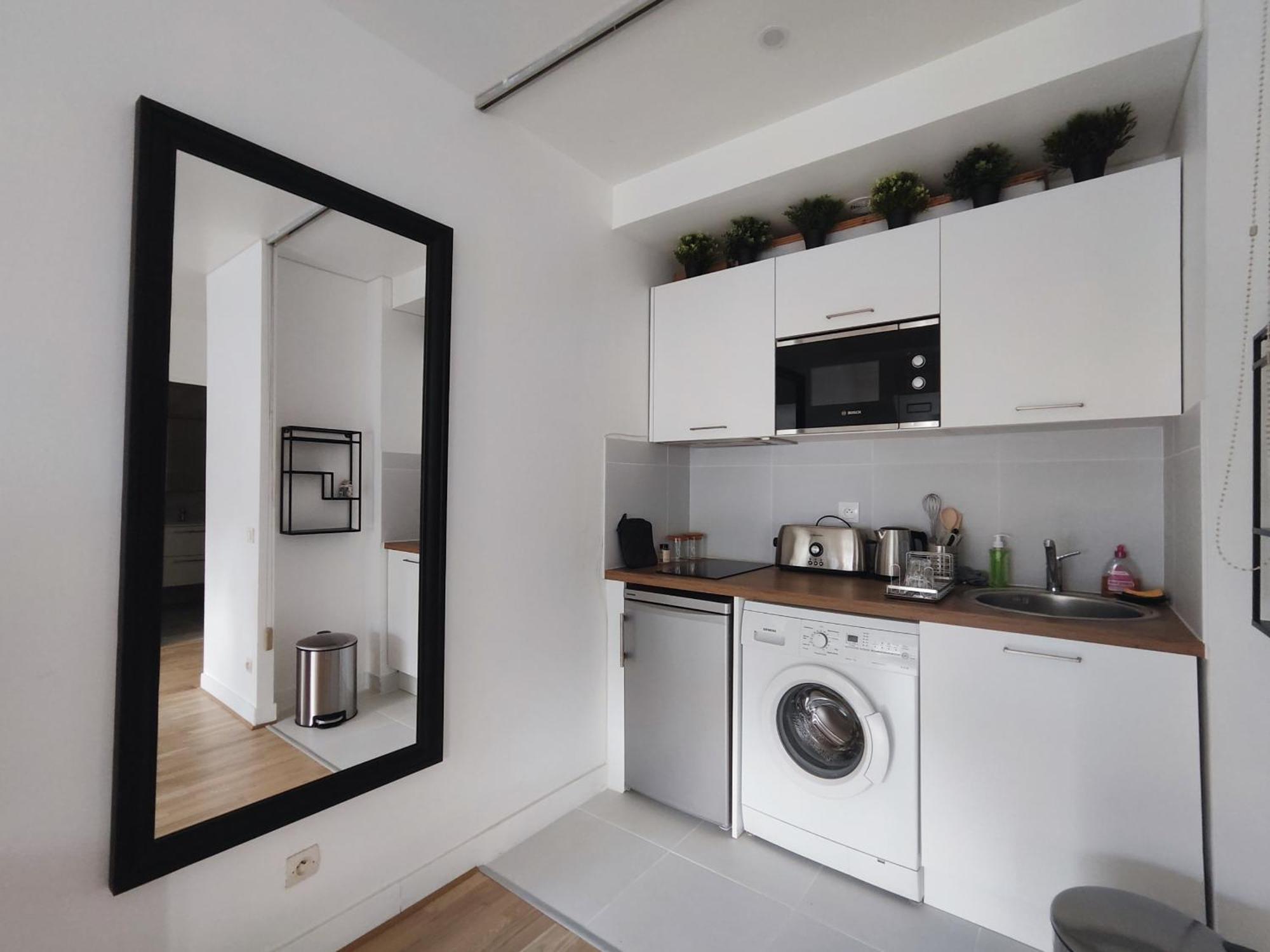 Appartamento Rue De Berri - 8 Parigi