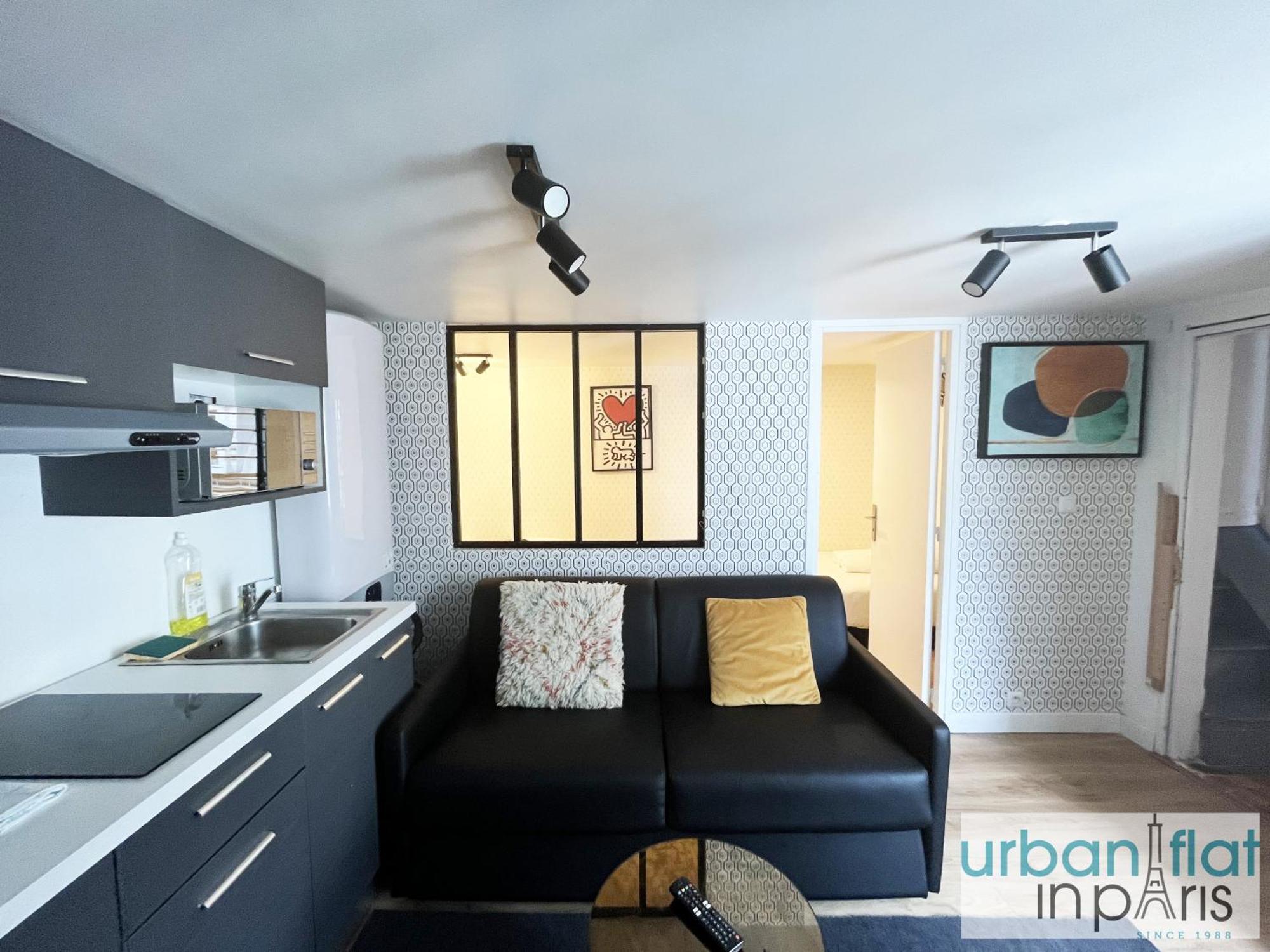 Urban Flat 150 - Pretty Flat In Center Of *
