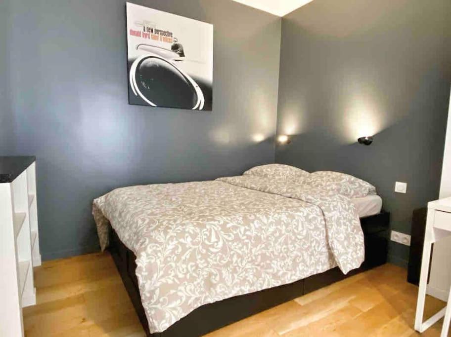 Apartment Charming Flat In Montmartre *