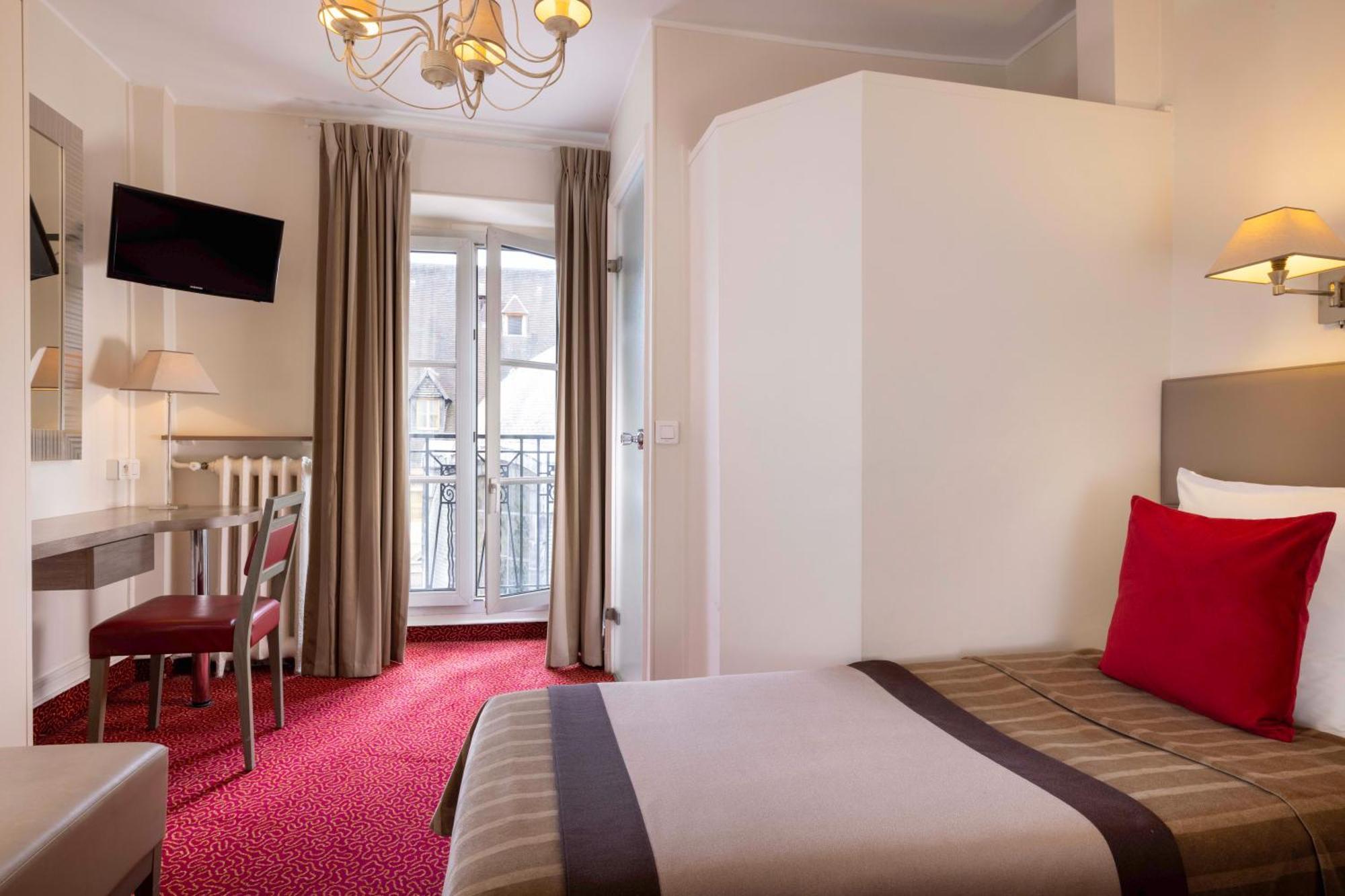 Hotel Saint Pierre Parigi
