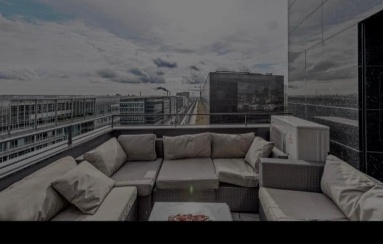 Luxury House View River Senie Apartment