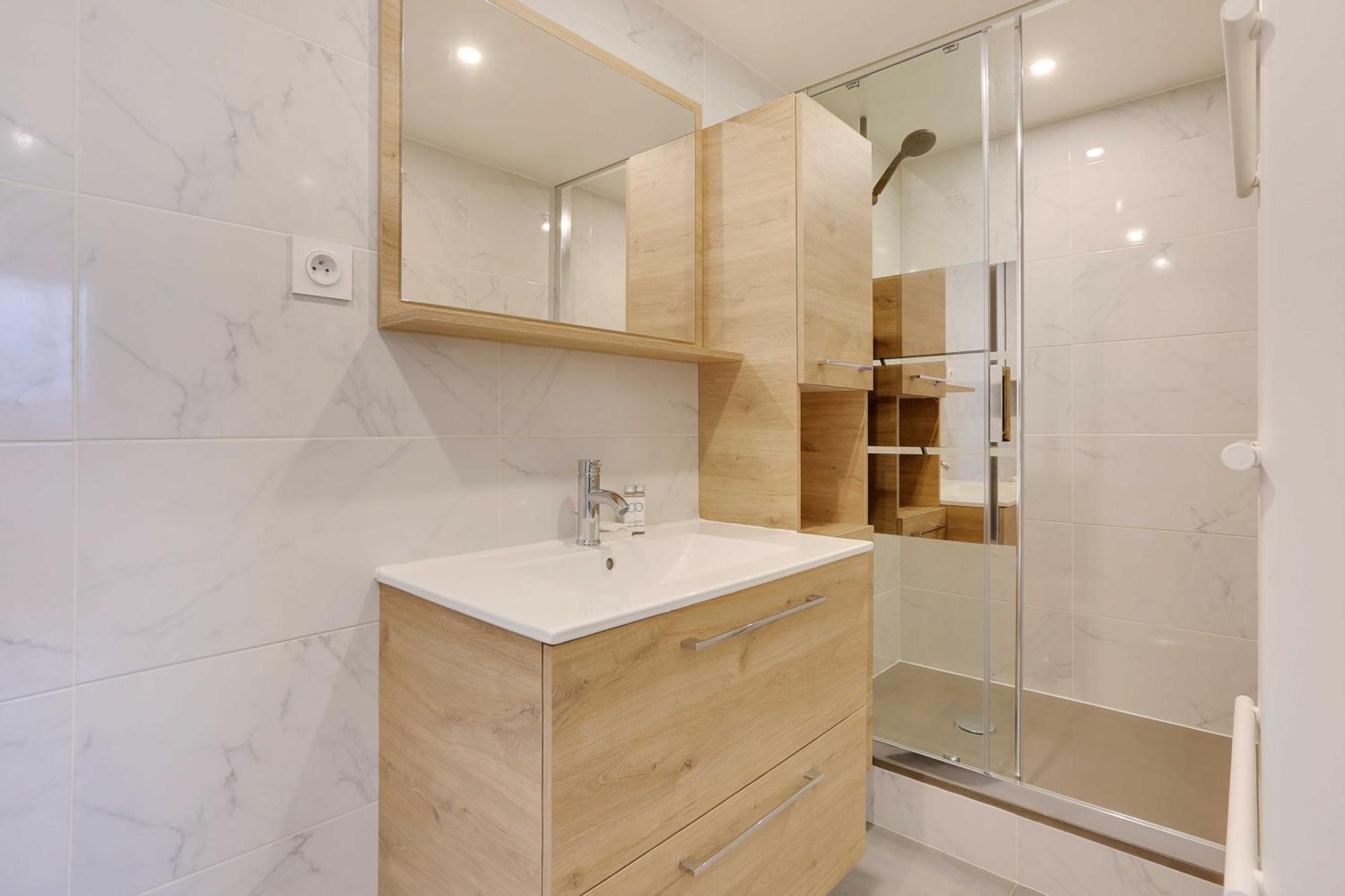 Amazing 1bdr-4p Beaubourg - Le Marais Apartment *