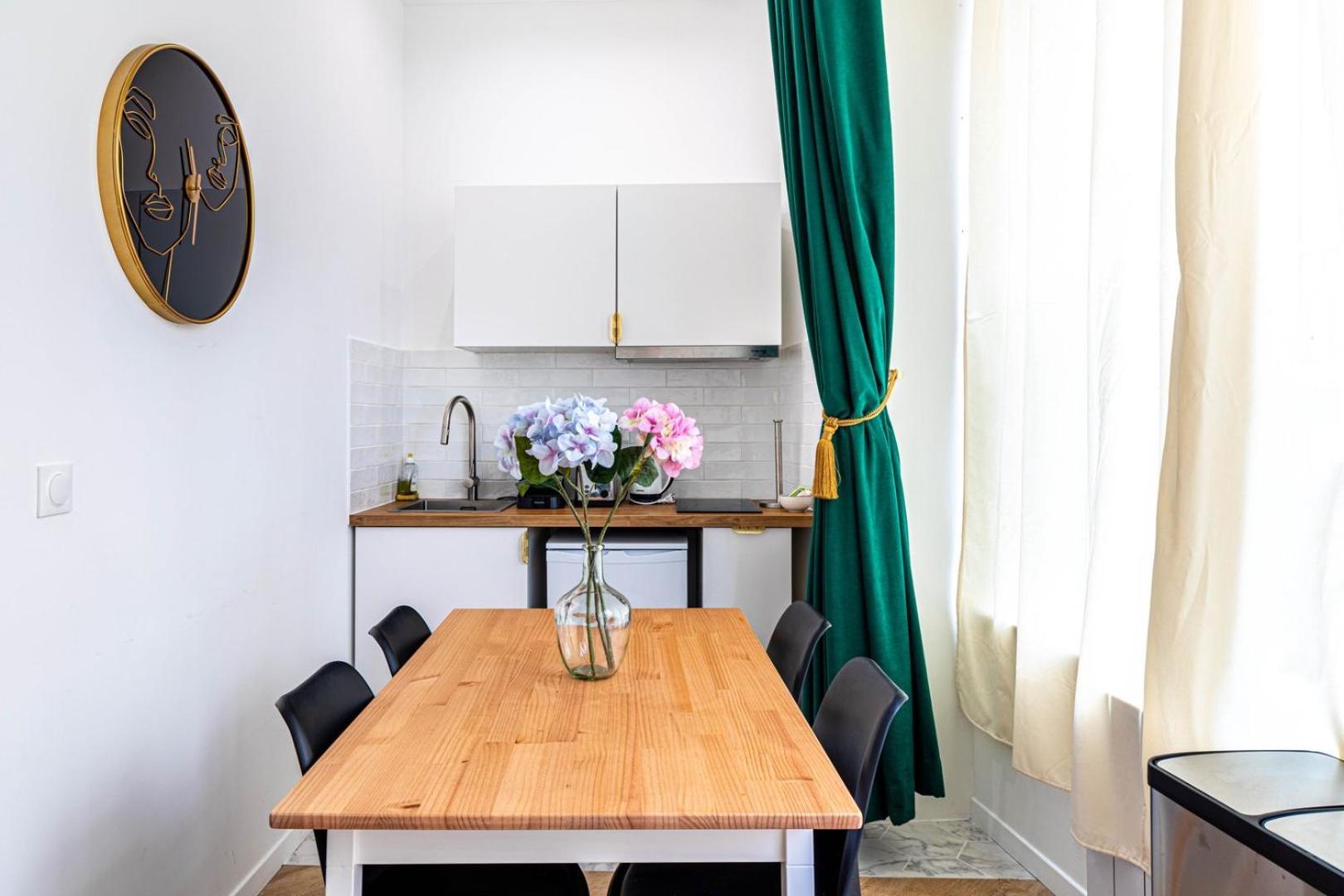 Guestready - Sejour Familial Dans Le 14eme Apartment *