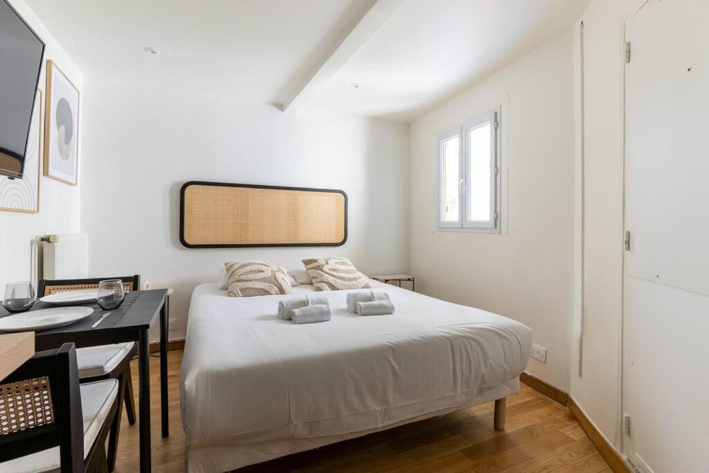 Montparnasse Rue De Rennes Charming 2p * Parigi