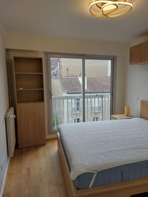 Sur Les Toits De Apartment *