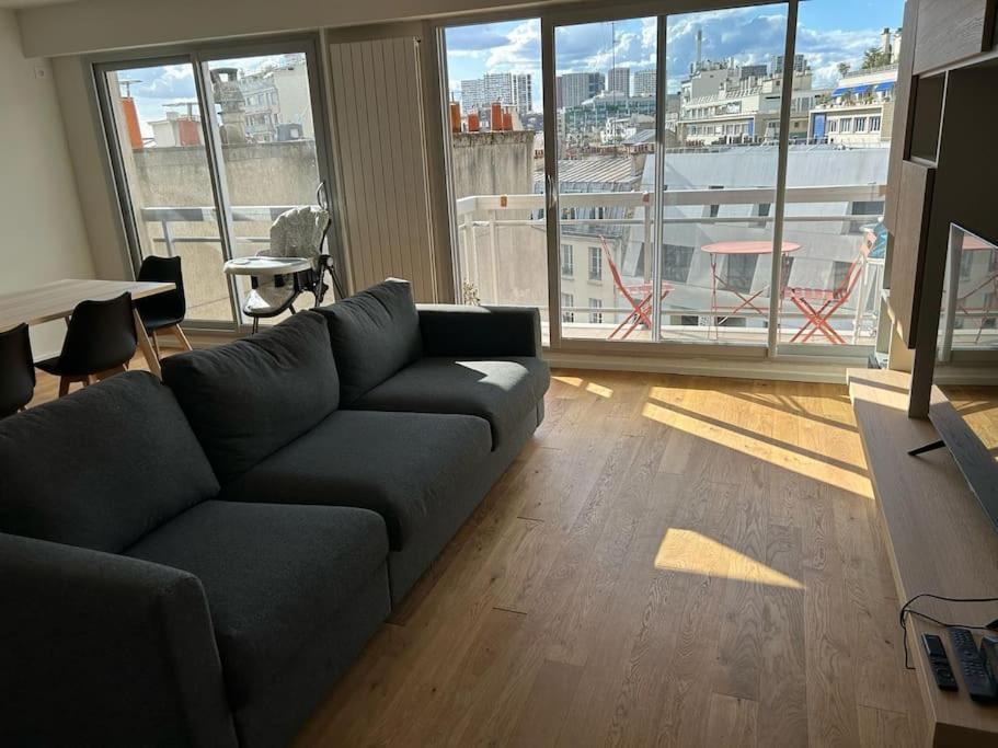 Sur Les Toits De Apartment *