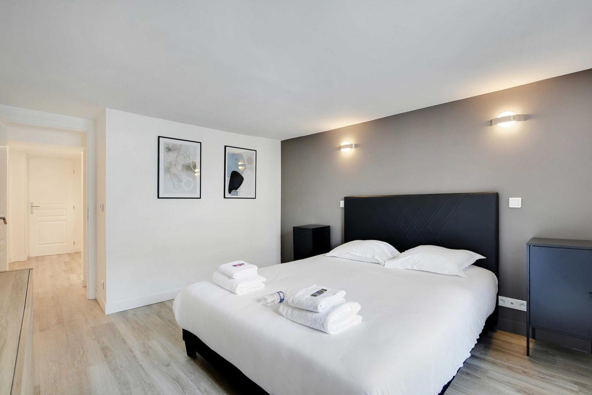 Apartment In The Heart Of Opera Paris