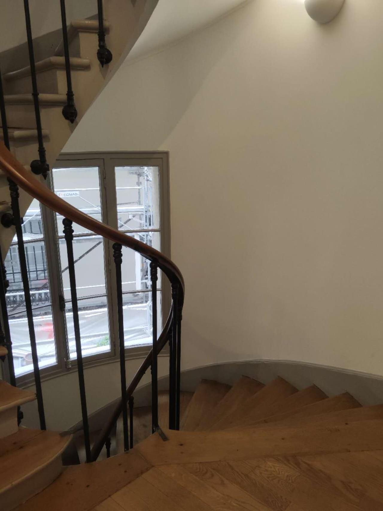 Appartamento New Charming Comfortable In 10-near Metro