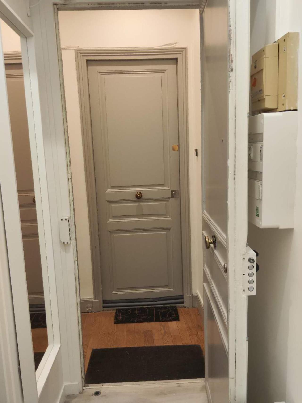 New Charming Comfortable In 10-near Metro * Parigi