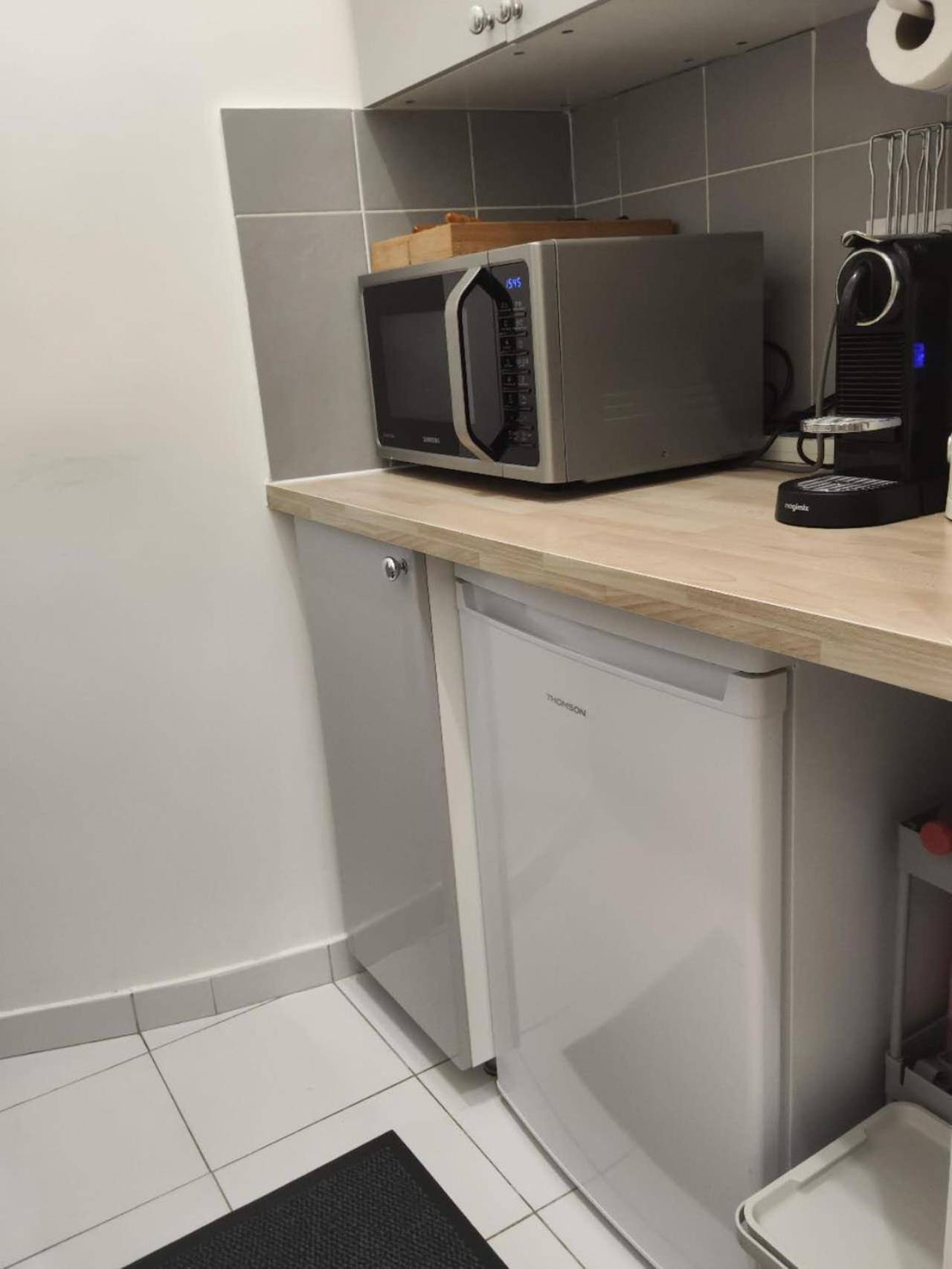 New Charming Comfortable In 10-near Metro Parigi