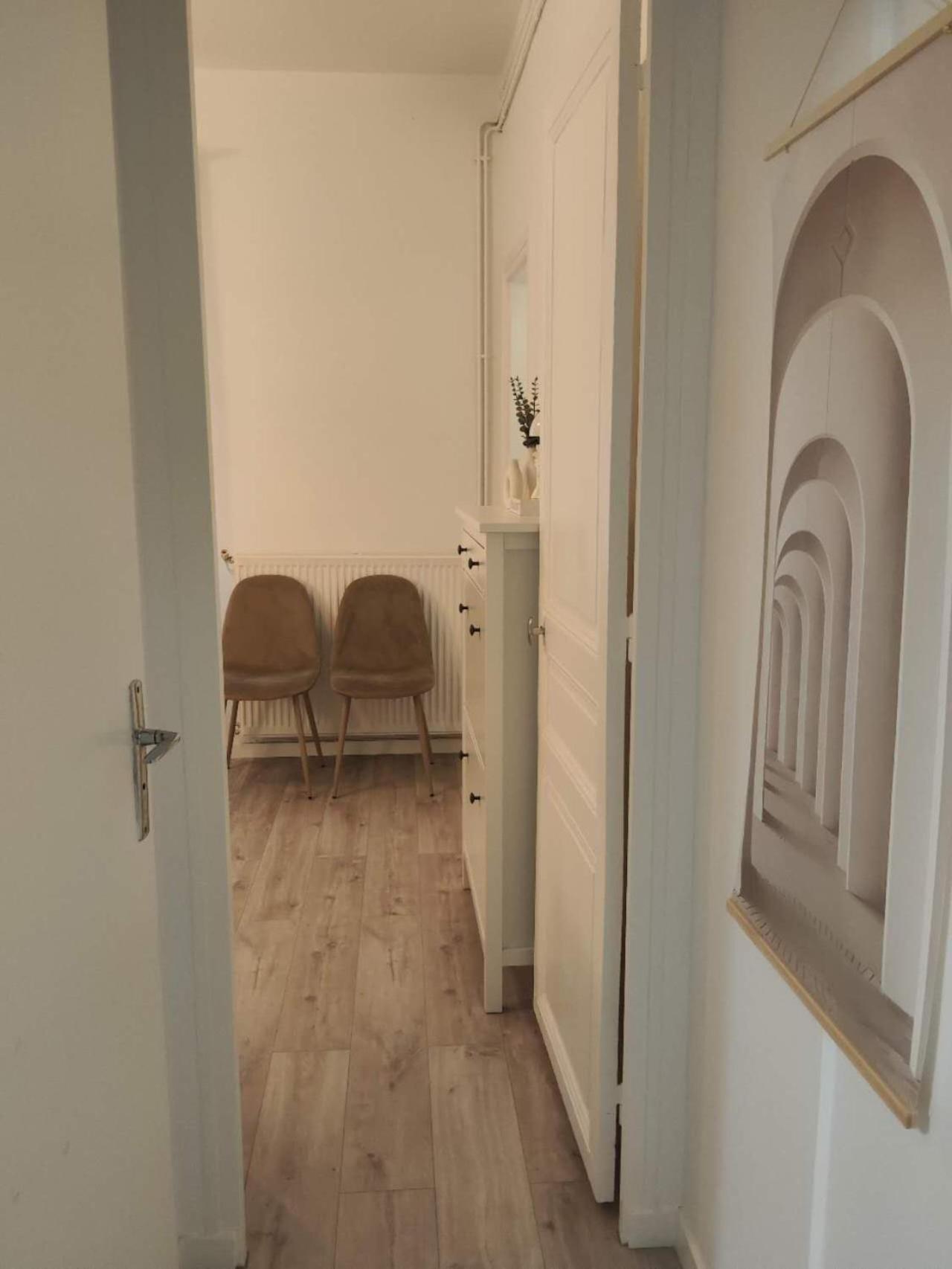 New Charming Comfortable In 10-near Metro Appartamento