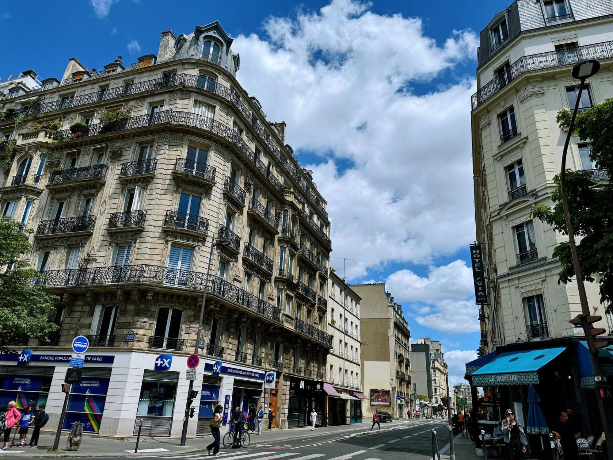 Apartment 2 Minutes Metro Pasteur 15th Cosy Free Parking Paris