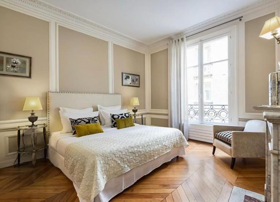 Invalides Pont Alexandre Iii Luxury 2br Parigi