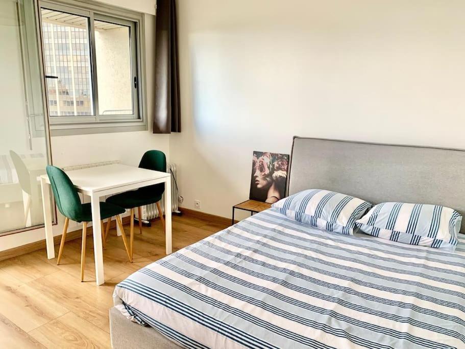 Cosy Balcon Montparnasse Paris