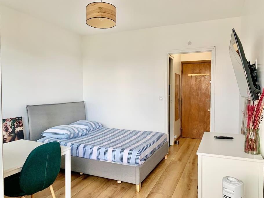 Cosy Balcon Montparnasse Apartment