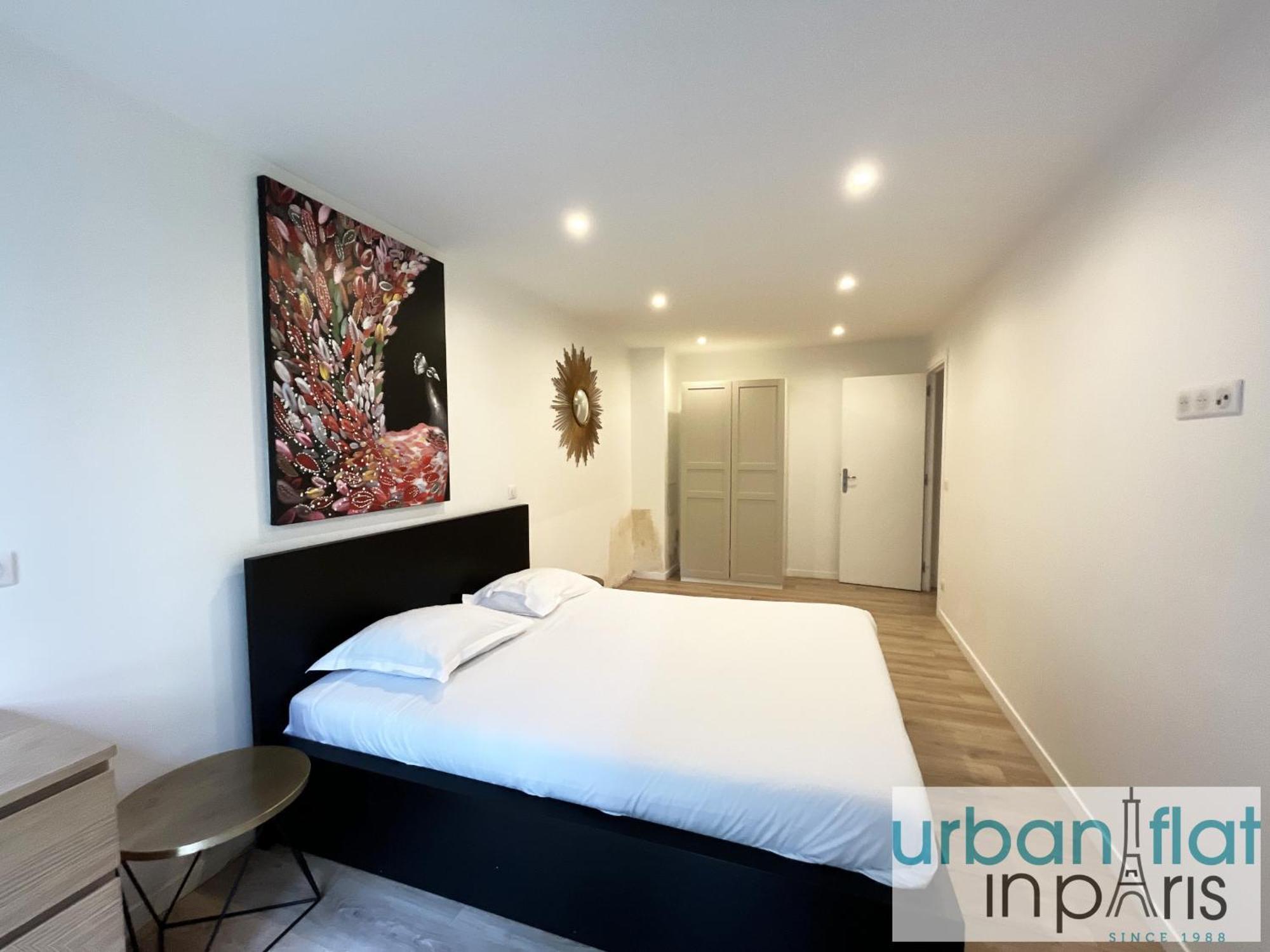 Apartment Urban Flat 182 - Spacious 4 Bedroom Flat In Paris