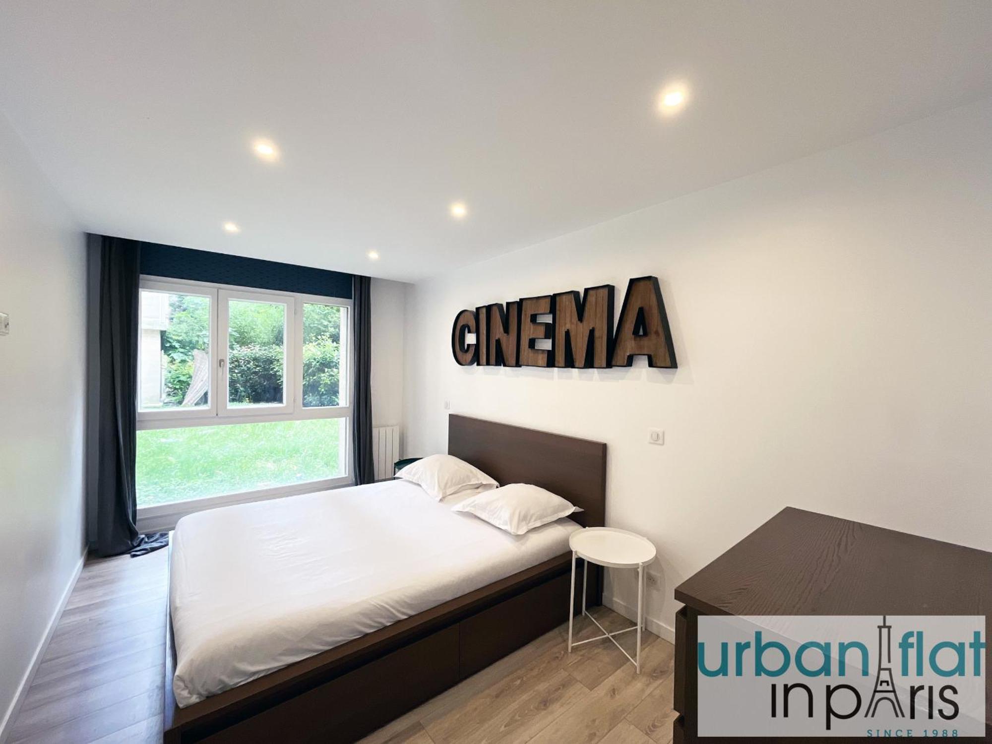 Urban Flat 182 - Spacious 4 Bedroom Flat In Apartment Paris