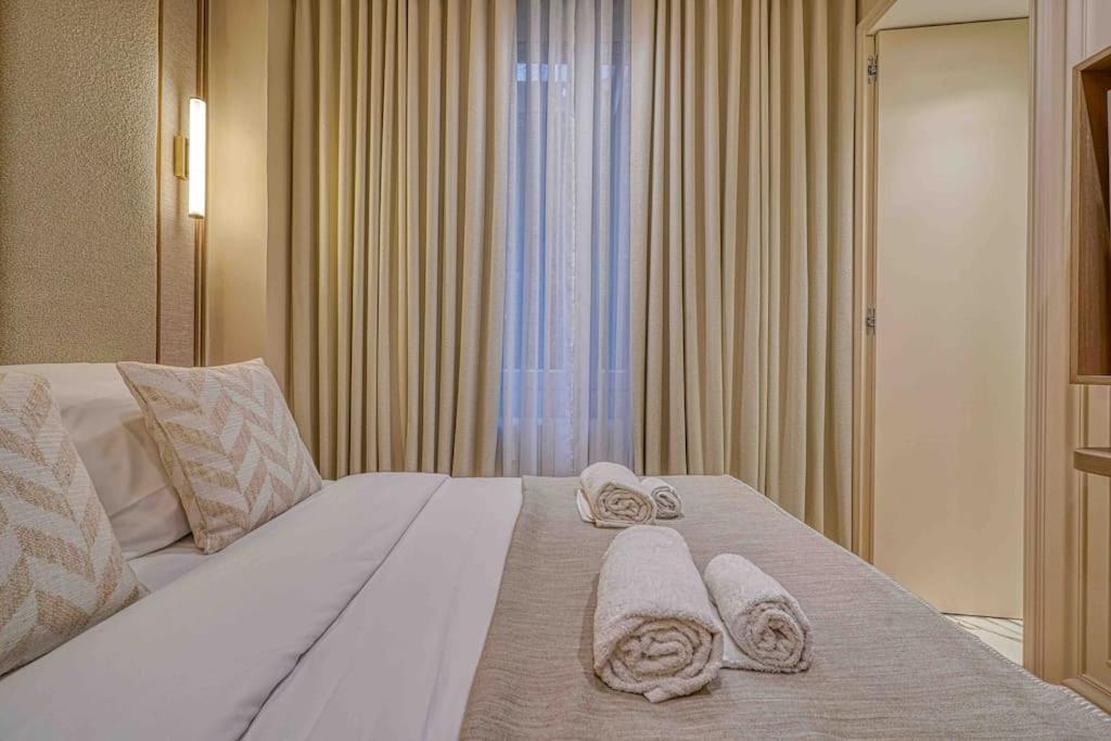 Apartment Off New Opera Louvre 5 Etoiles Paris