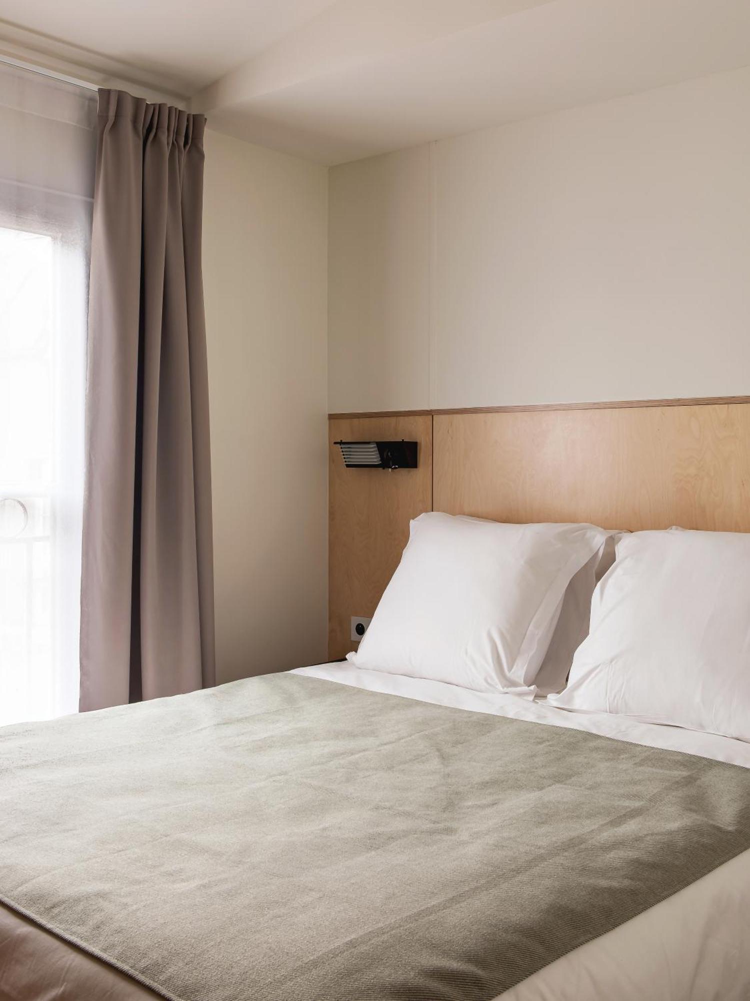 New Opéra Hotel 4*