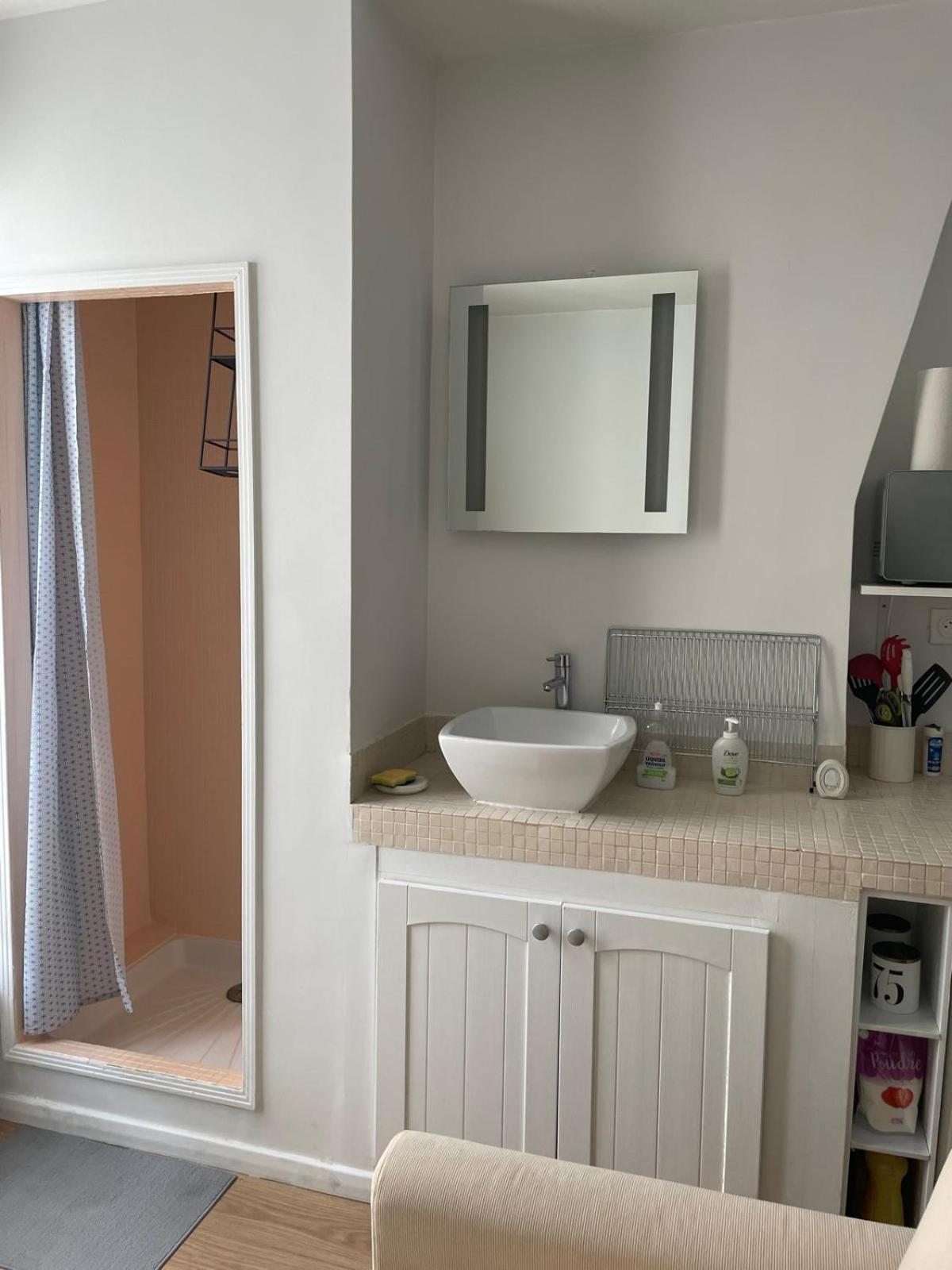 La Petite Studette Apartment