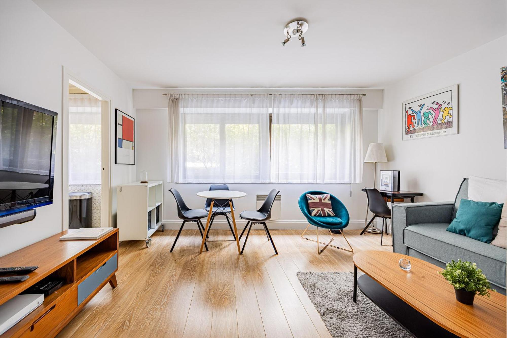 Studio Cozy Arc De Triomphe Champs Elysees 8eme Apartment Paris