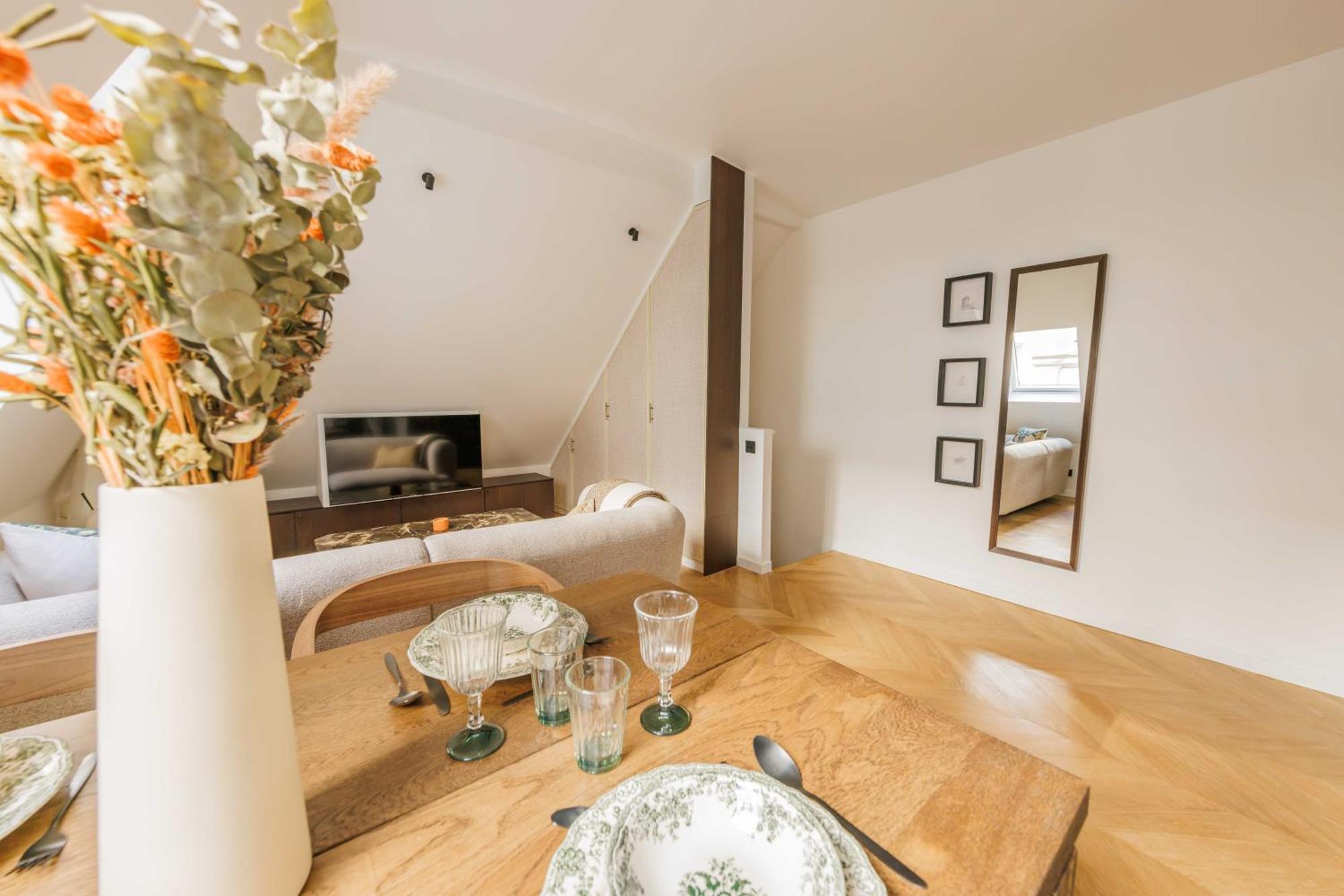 Apartment Classy St Honore - Louvre Paris