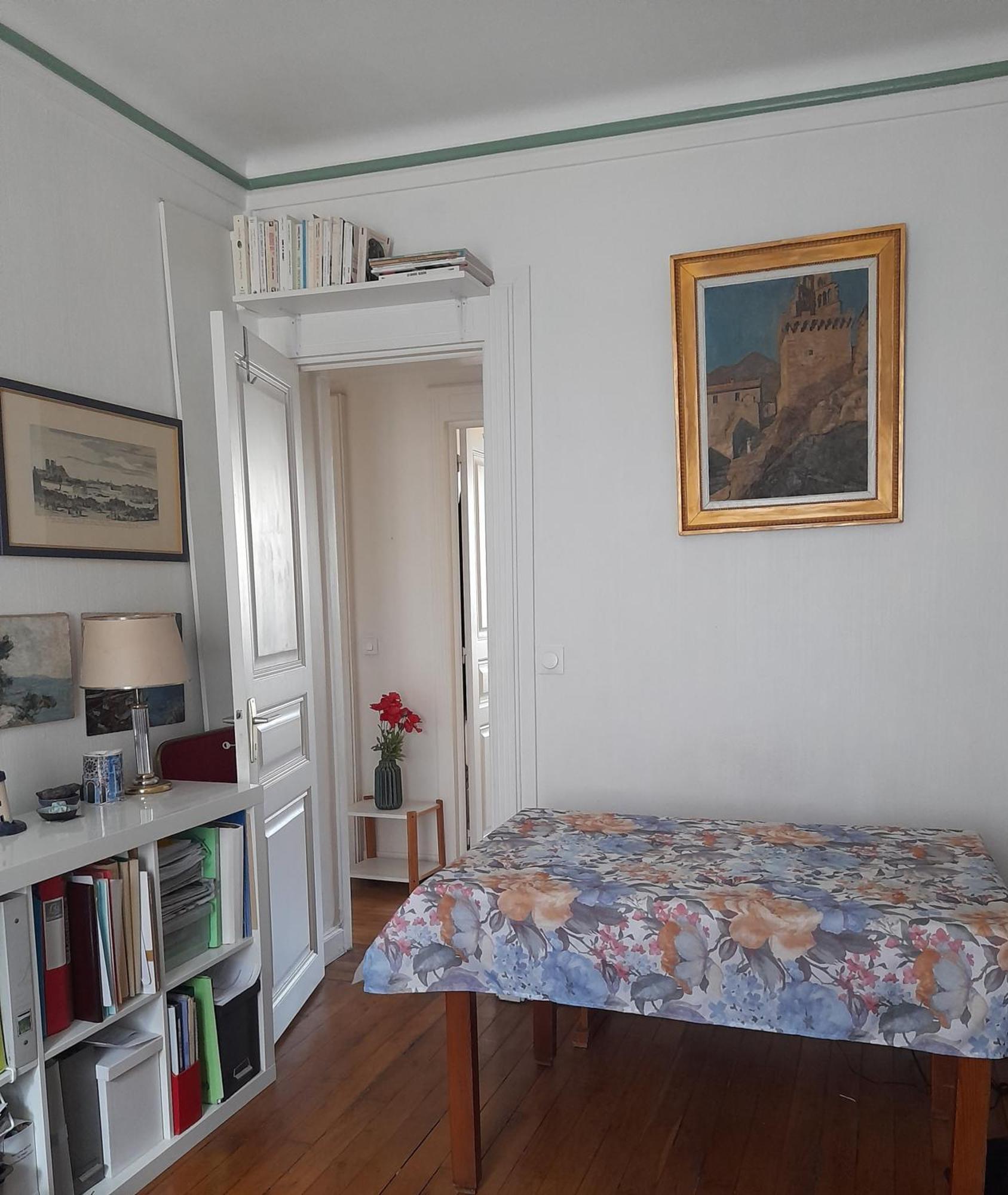 Apartment La Maison Rouge Paris