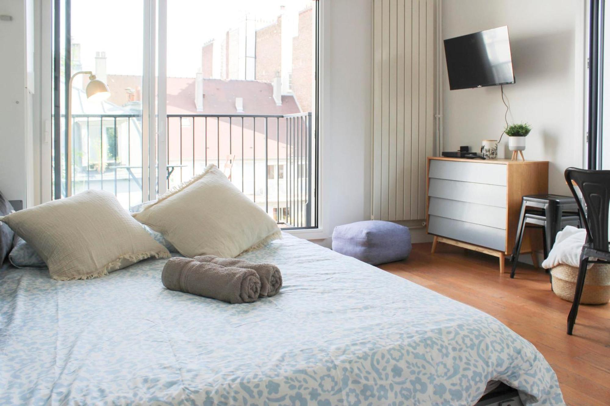 Charming Of 23 M Close To The Sacre-coeur Apartment
