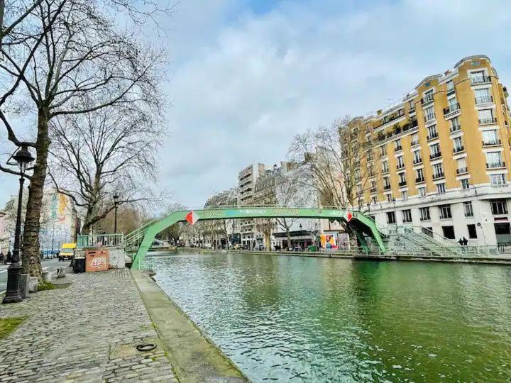 Un Bel Au Bord Du Canal Appartamento Parigi