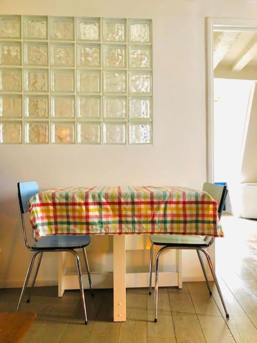 Charming In Le Marais Appartamento Parigi