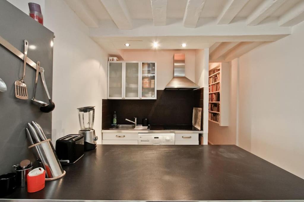 Charming In Le Marais