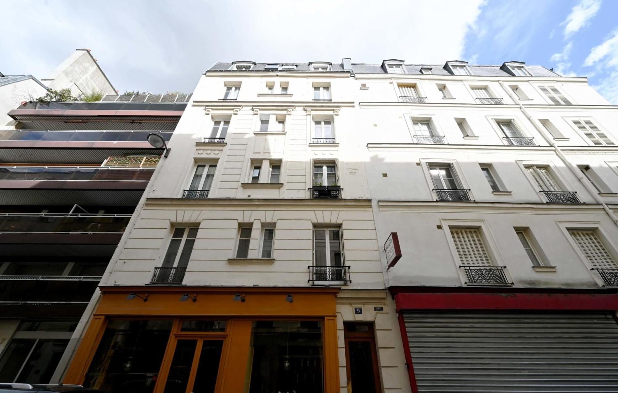 Large Modern Studio Close To The Eiffel Tower And Highlights Apartment *