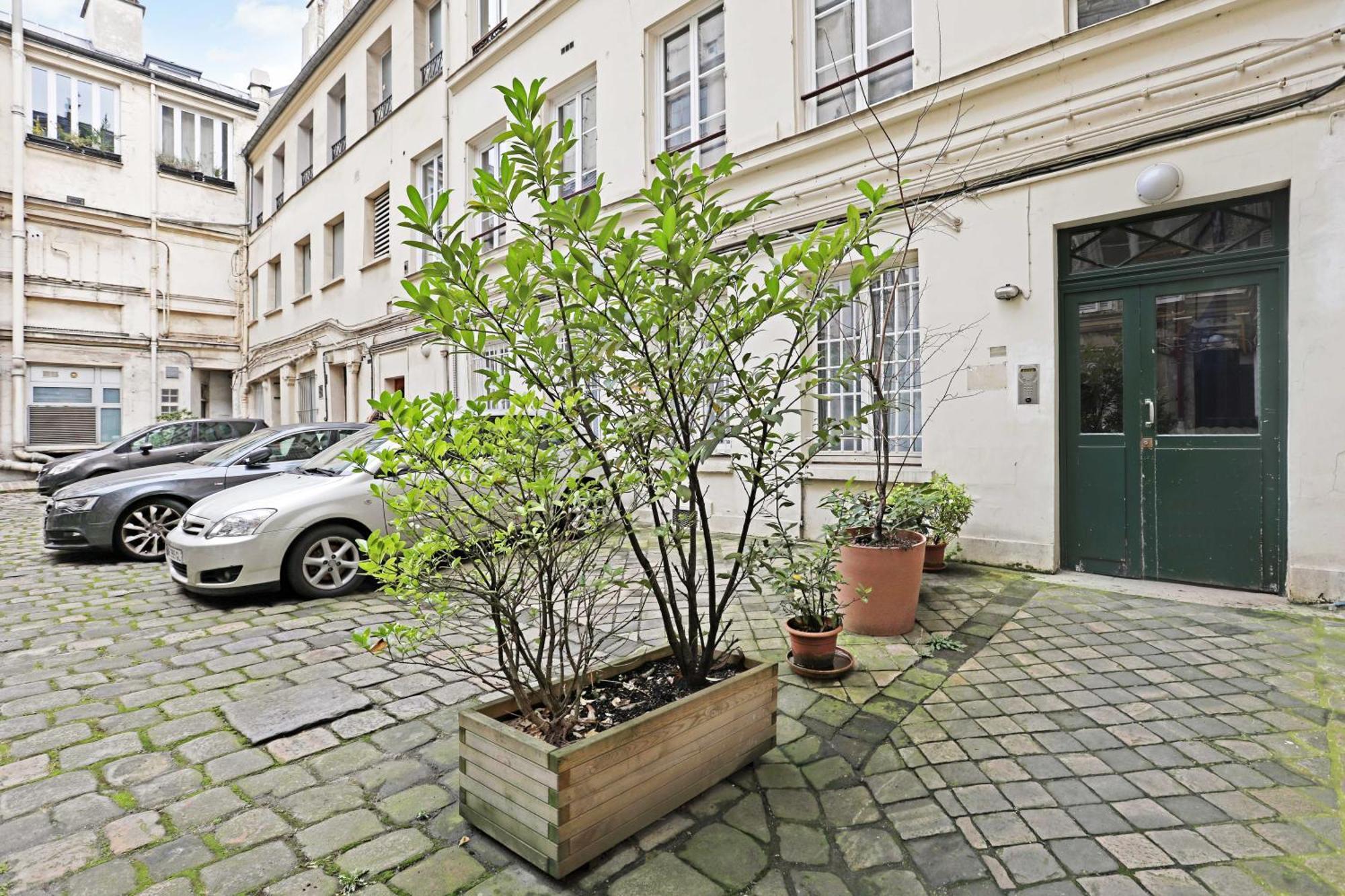 Apartment Intimate - 2p - Arts Et Metiers-republique Paris