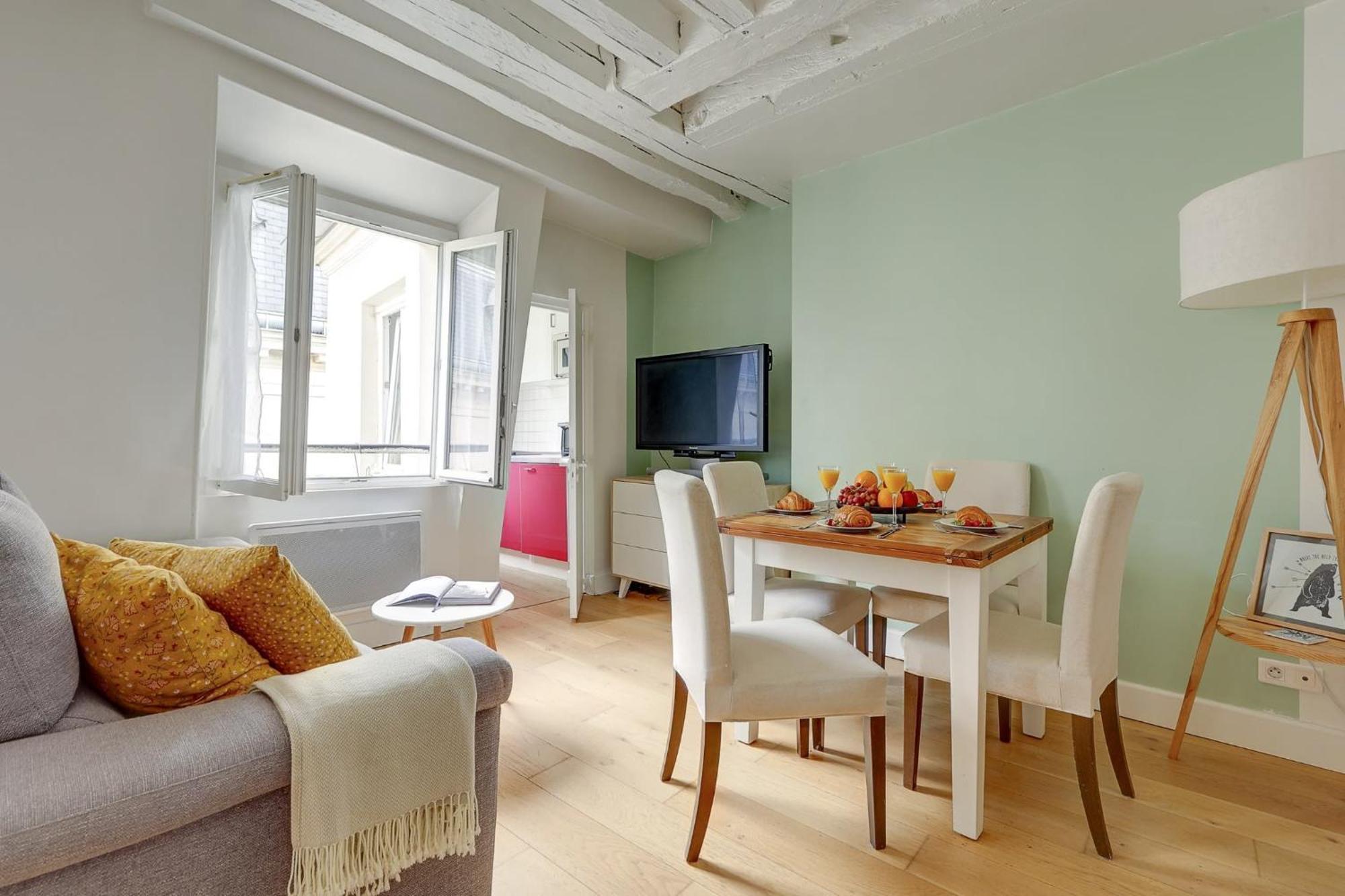 Pompidou & Central - 1br - Cityapartmentstay Appartamento *