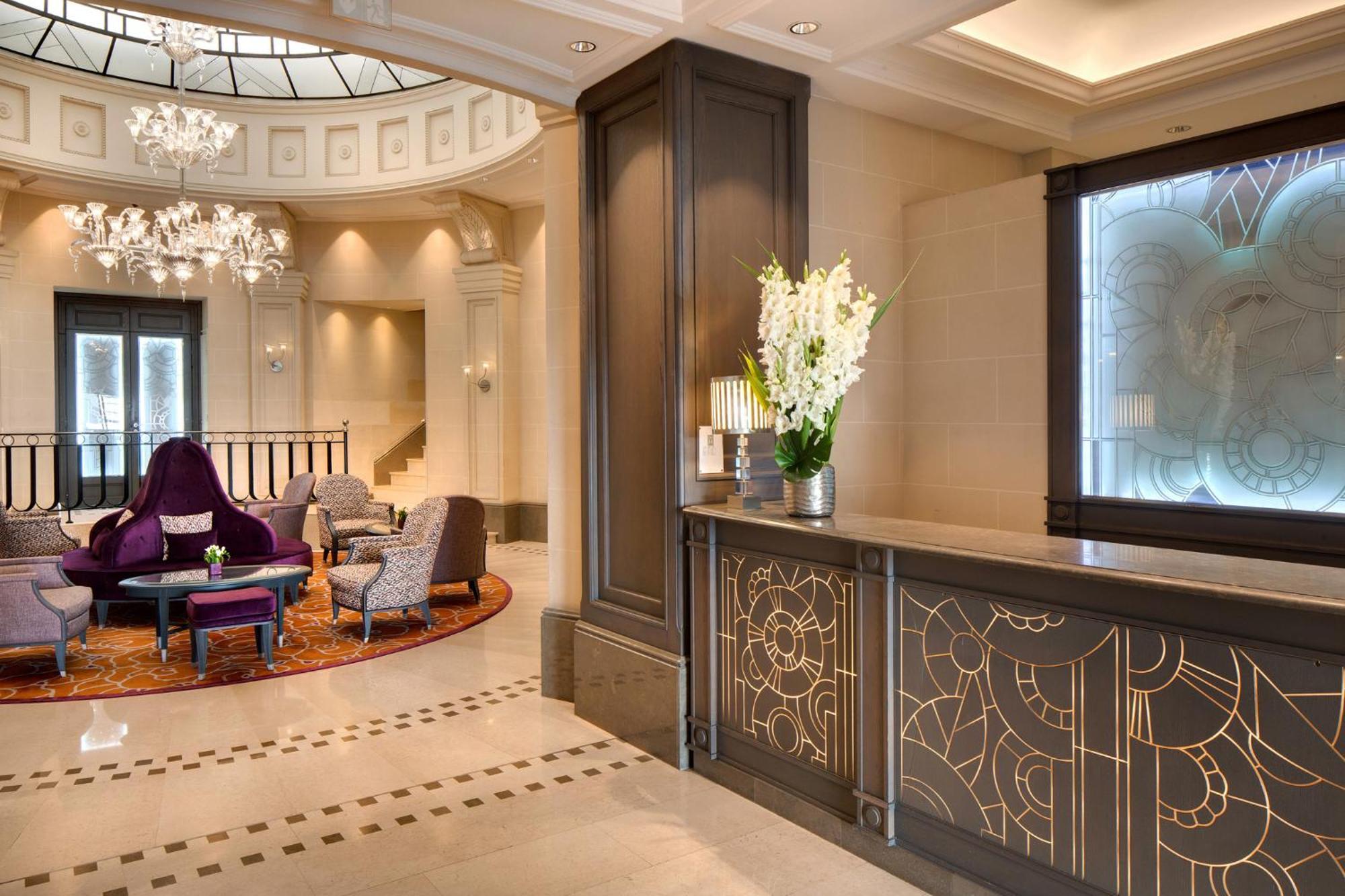 Chateau Frontenac 4* Paris