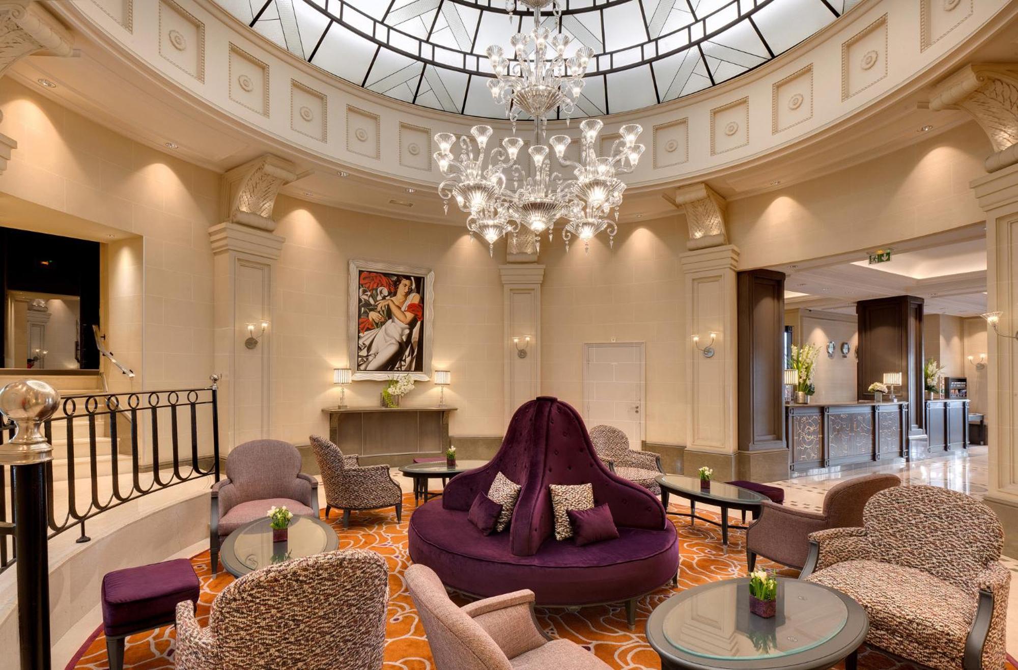 Chateau Frontenac Hotel Paris