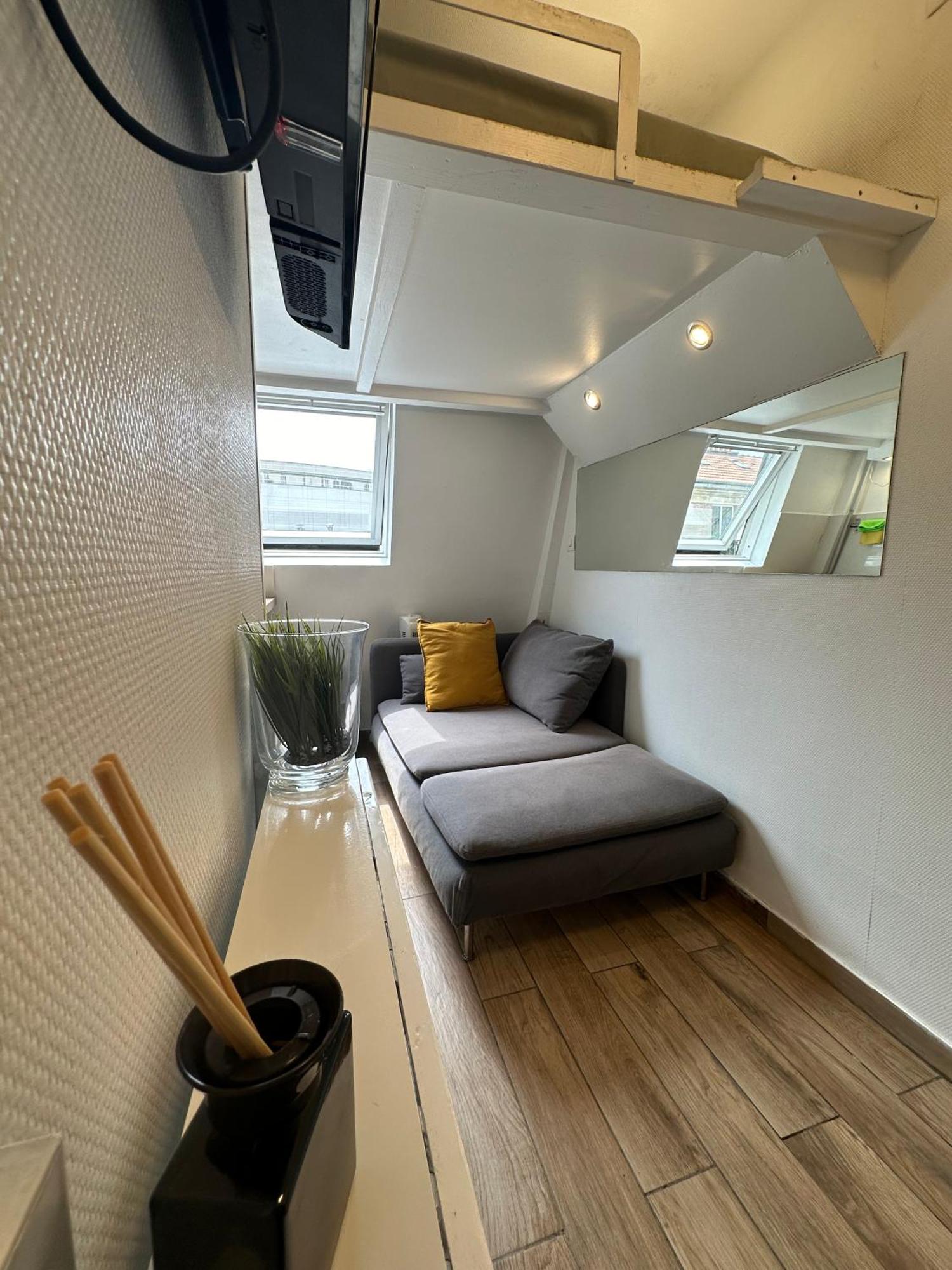 Cosy Near Champs-elysees - Arc De Triomphe *