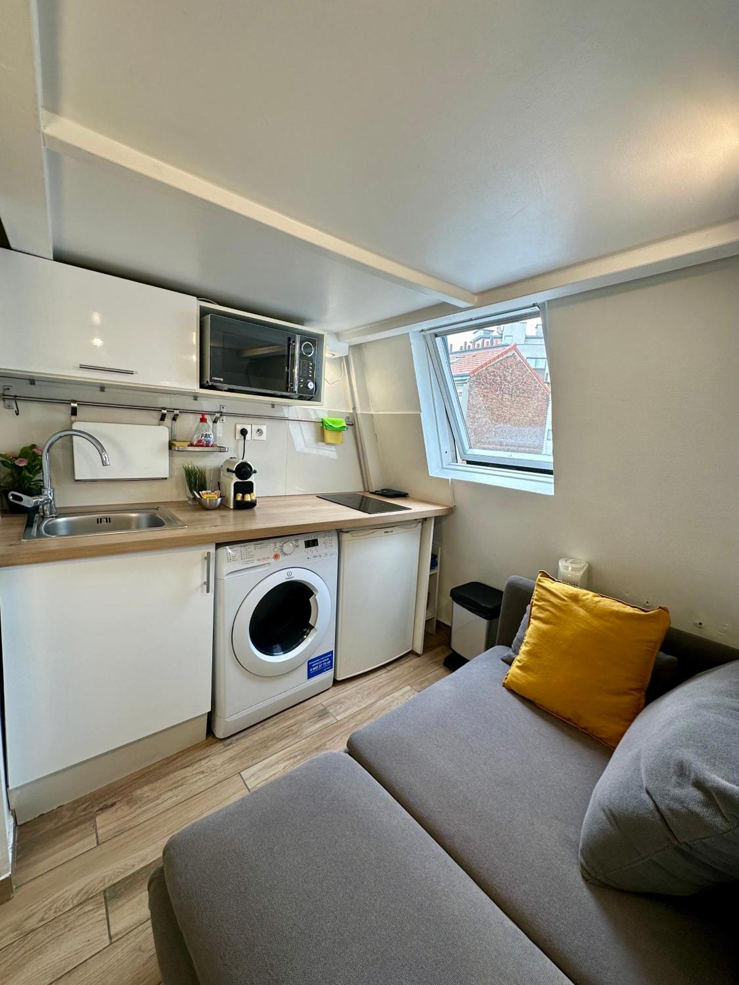 Cosy Near Champs-elysees - Arc De Triomphe