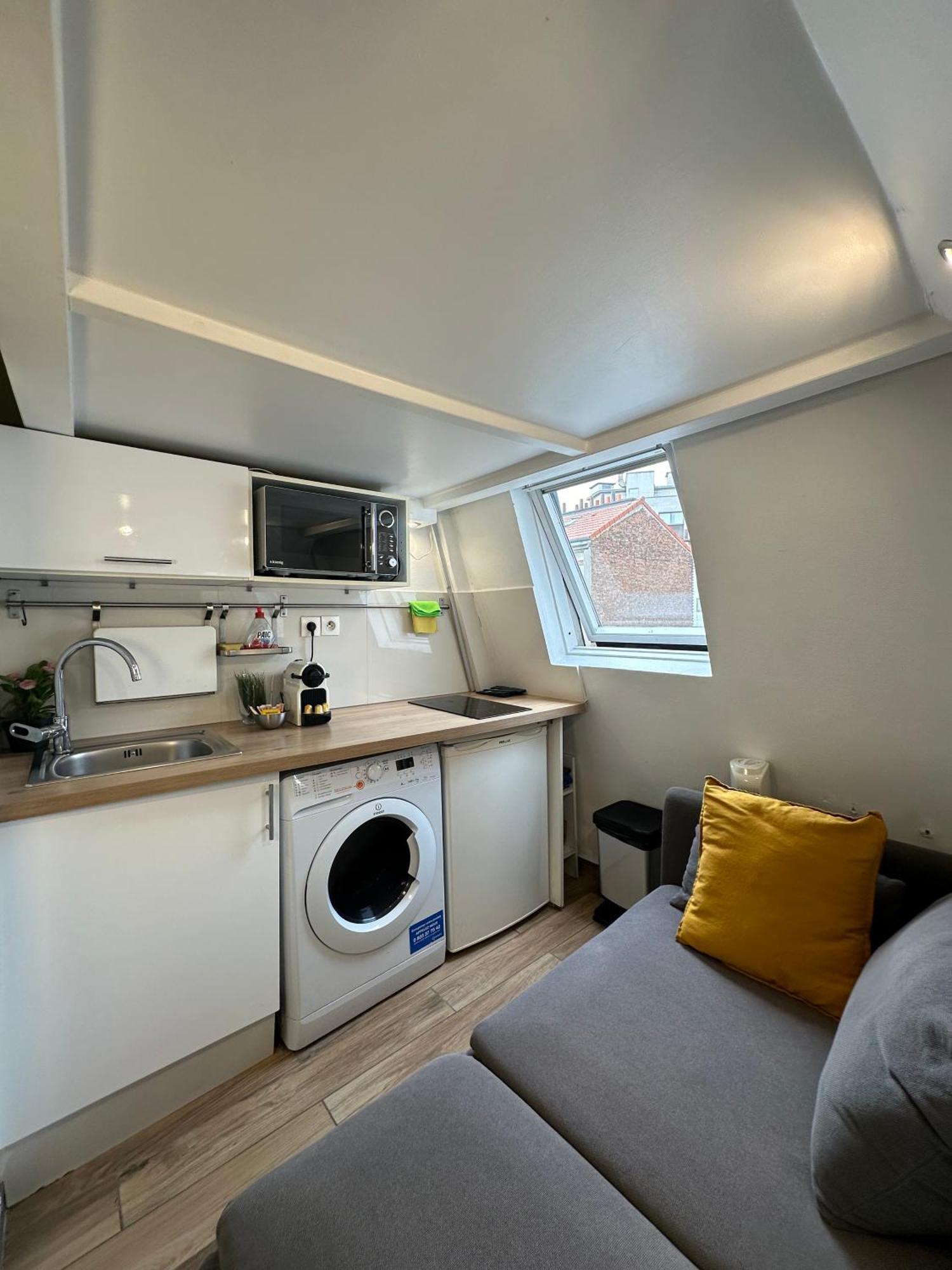 Cosy Near Champs-elysees - Arc De Triomphe *